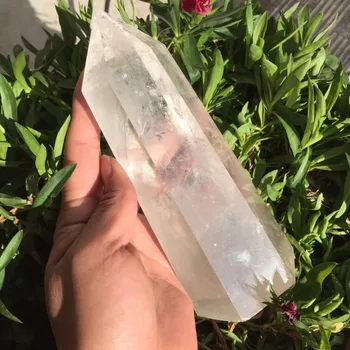 Dejlig Naturlig Rock Klar Quartz Krystal Enkelt Opsagt Punkt Reiki Mineral Healing Gemstone Wand Julegave