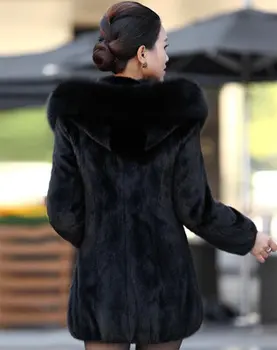 Faux Fur Frakke Kvindelige Hætteklædte Vinter Lang Frakker 2020 Høj Kvalitet Kvinders Pels Elegant Sort Jakke Lang Frakke I Imiteret Pels