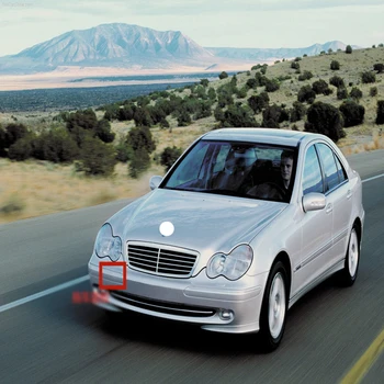 For Mercedes-Benz W203 2000-2004 Bil forreste kofanger træk dække A2038850026