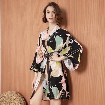 Sommer Bomuld Damer Enkelt Kjole Hjem Tøj Komfortable Friske Blomster Trykt langærmet Gevandter med Rem Kvindelige Kimono Robe